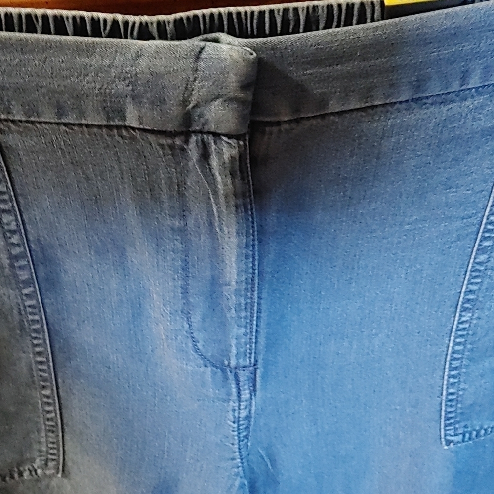 NWT Reitmans Denim Slim Jeans Size 16 Petite - Picture 3 of 12